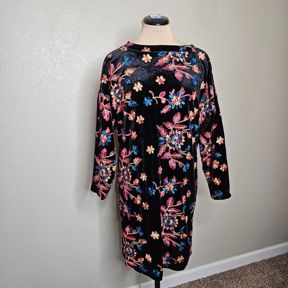 Uncle‎ Frank Womens Black Velvet Floral Embroidered Shift Dress Small